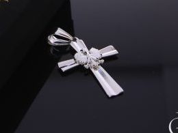 krzyżyk krzyż srebrny z Białym Orłem na łańcuszek na prezent pamiątkę komunię chrzest srebrne dewocjonalia realne zdjęcia
