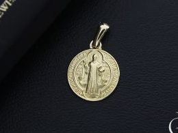 Medalik złoty, blaszka ze złota pr.0,585 ze świętym Benedyktem na prezent