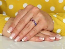 pierścionek srebrny obrączka z cyrkoniami kolorowe cyrkonie pierścionki srebrne realne zdjęcie na palcu dłoni na prezent urodziny imieniny pod choinkę na prezent dla dziewczyny żony