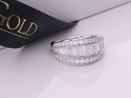 pierścionek srebrny obrączka szeroka z cyrkoniami cyrkonie pierścionki srebrne realne zdjęcie na palcu dłoni na prezent urodziny imieniny pod choinkę na prezent dla dziewczyny żony