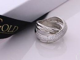 pierścionek srebrny duży ekskluzywny okazały z cyrkoniami cyrkonie pierścionki srebrne realne zdjęcie na palcu dłoni na prezent urodziny imieniny pod choinkę na prezent dla dziewczyny żony