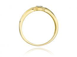 złoty pierścionek zaręczynowy z brylantem złoto żółte 0.585 14ct pierścionek na palcu dłoni realne zdjęcia prezent