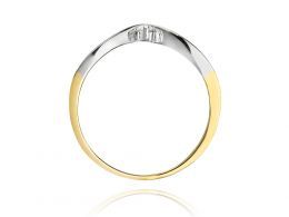 pierścionek złoty z brylantami diamentami na palcu na ręce realne zdjęcie zdjęcia klasyczny wzór brylanty diamenty złoto żółte próba 0.585 14k
