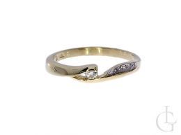 złoty pierścionek zaręczynowy z brylantami nowoczesny wzór złoto żółte brylant diament