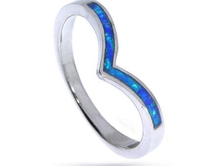 Ciekawy pierścionek obrączka ze srebra rodowanego pr.0,925 z opalem błękitnym