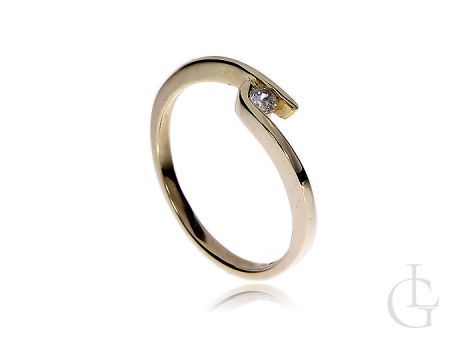 Złoty pierścionek pr.0,585 na zaręczyny z cyrkonią