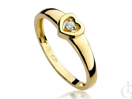 Złoty pierścionek zaręczynowy z brylantami serduszko